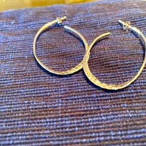 .925 Sterling Silver Oval Hammered Earrings